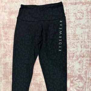 Ryderwear Black Leopard Print Leggings